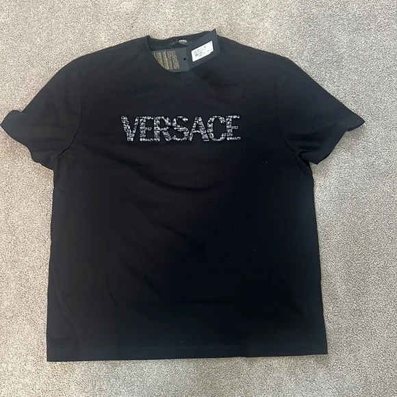 Men’s New Black Versace Tee - Picture 3 of 4